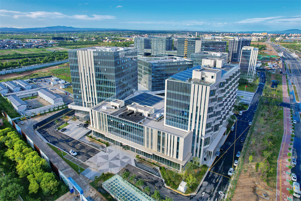 黃河金三角（運(yùn)城）創(chuàng)新生態(tài)集聚區(qū) 科創(chuàng)城項(xiàng)目初見(jiàn)雛形，運(yùn)城擁抱新未來(lái)